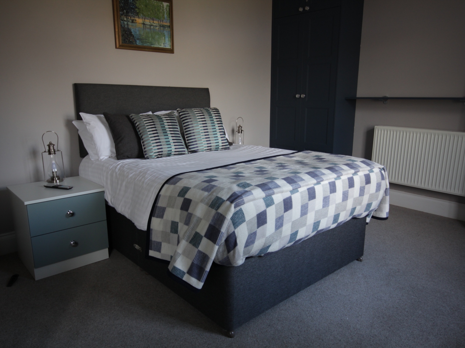 Room-1-Bed